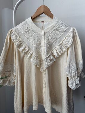 Free People Walk In The Park Blouse Top Lace Buttondown Ruffle SZ L